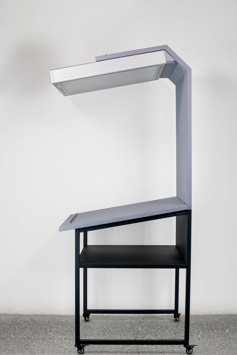 Color Consistency in Visual Assessment: A Comparative Look at the Kalstein and VeriVide Light Boxes