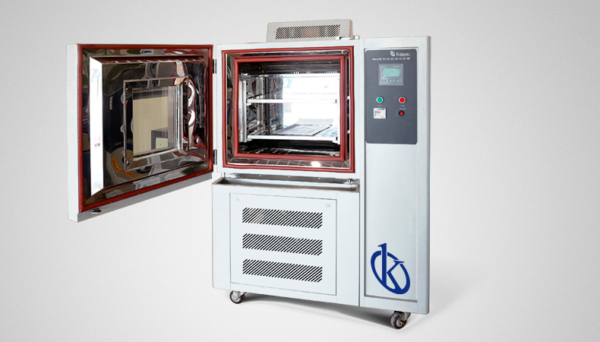 Accuracy of Results through the Use of Climatic Chambers in Laboratories.