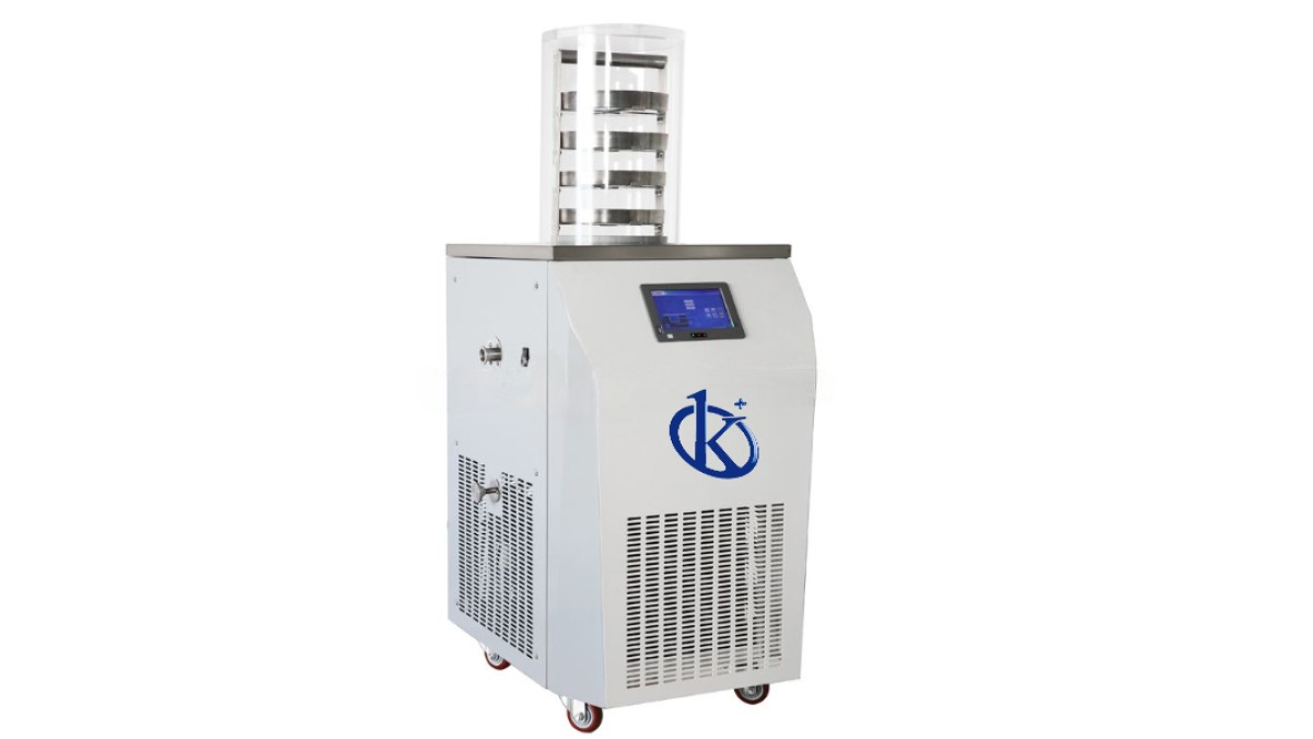 Vertical Laboratory Freeze Dryers: Common Mistakes and How to Avoid Them in Daily Operation 2026